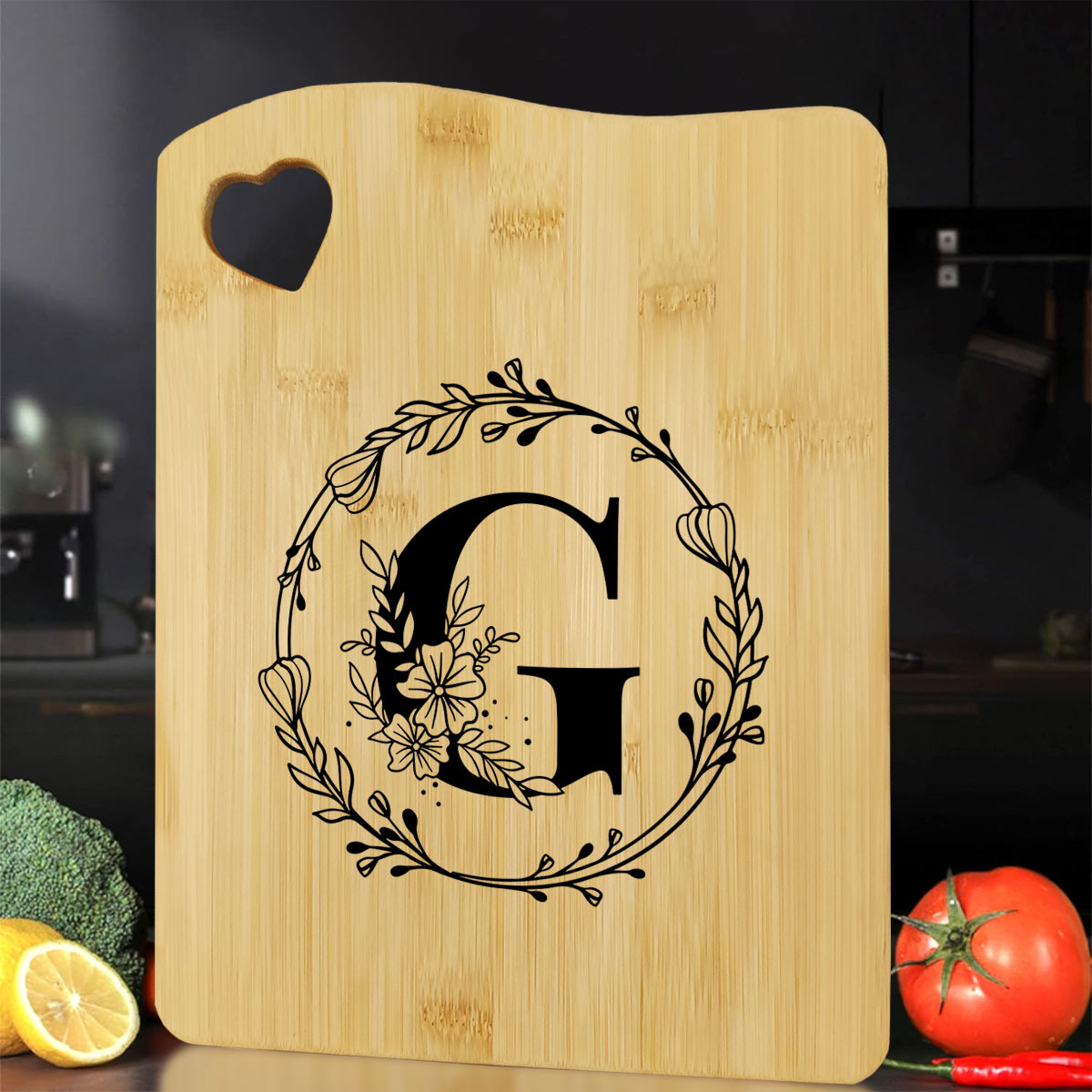 

1pc, Chopping Board Monogrammed Cutting Board - Wedding Gift For Couples Bamboo Cutting Board With G- Birthday Gift For Mom And Grandma,sister,dad Kitchen Accessories