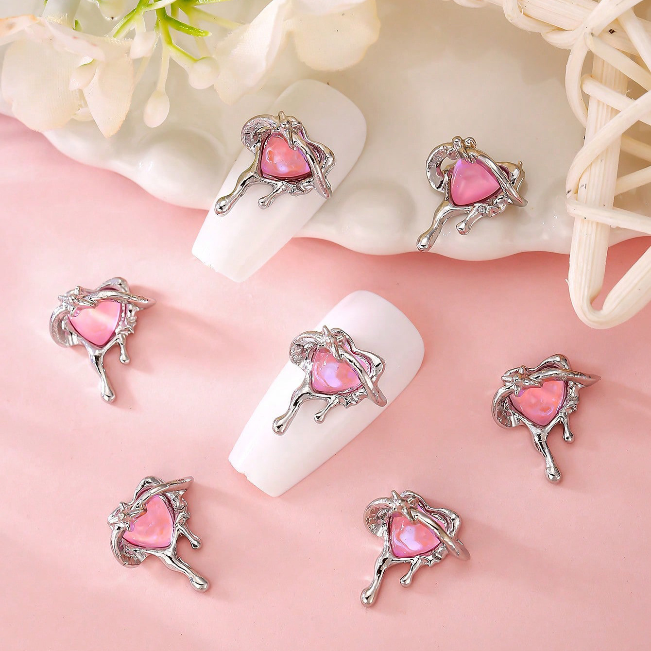 

10pcs Valentine's Day Nail Charms With Rhinestones, Heart Nail Art Accessories, Nail Art Supplies For Women And Girls, Nail Art Jewelry