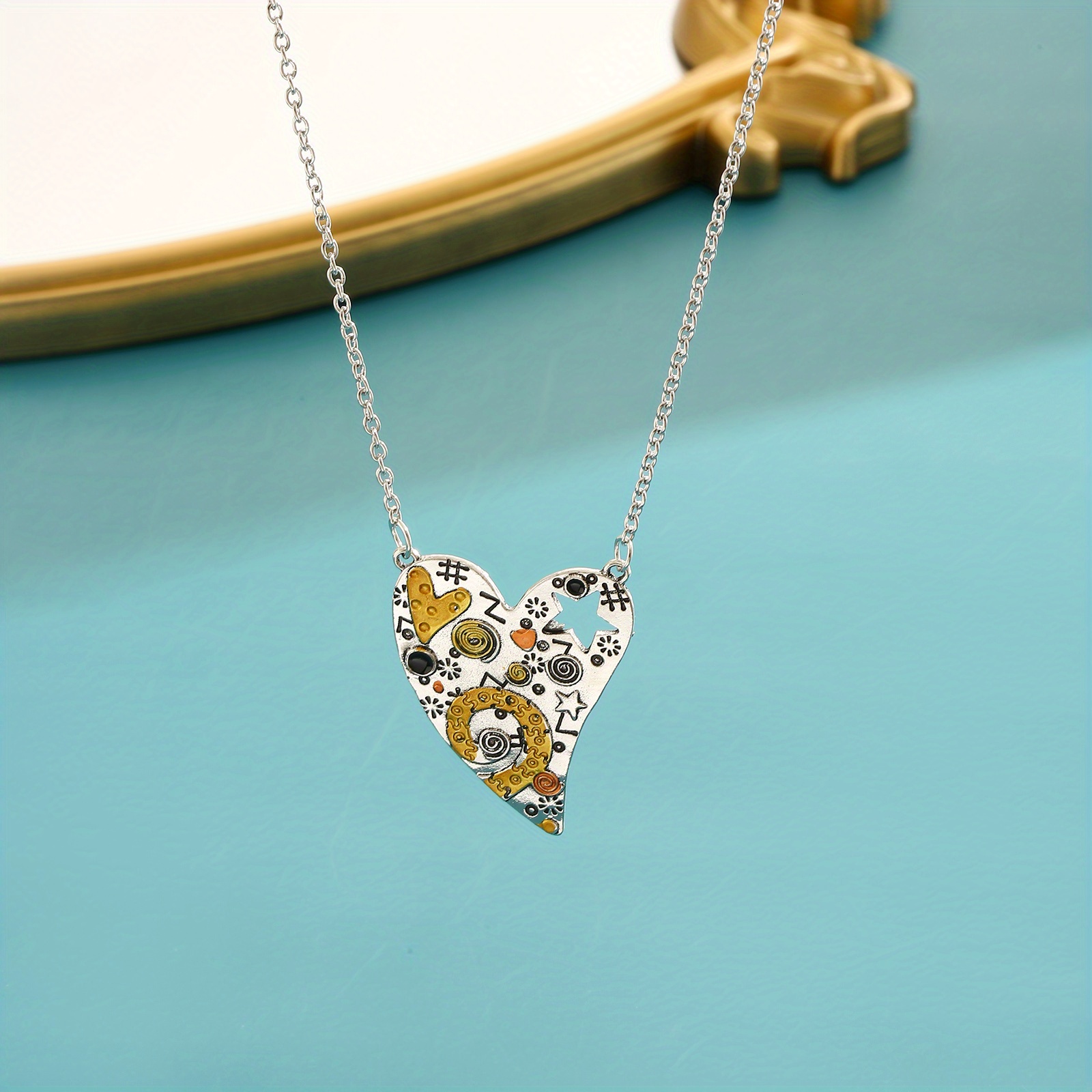 Image of Creative Retro Heart Shape Hollow Out Star Fashion Pendant Necklace Gothic Ladies Necklace Festival Jewelry Ornament