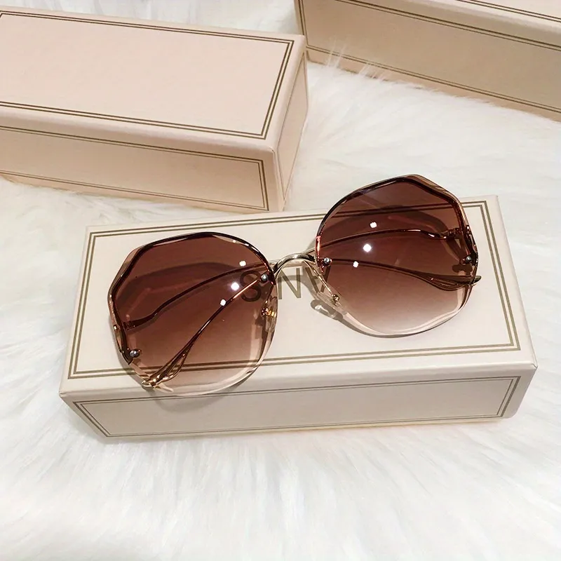 New Sunglasses Women Oversized Cat Eye Eyewear 2021 Gradient Brown Pink  Rimless Sun Glasses for Female Gift Brand Designer Uv400