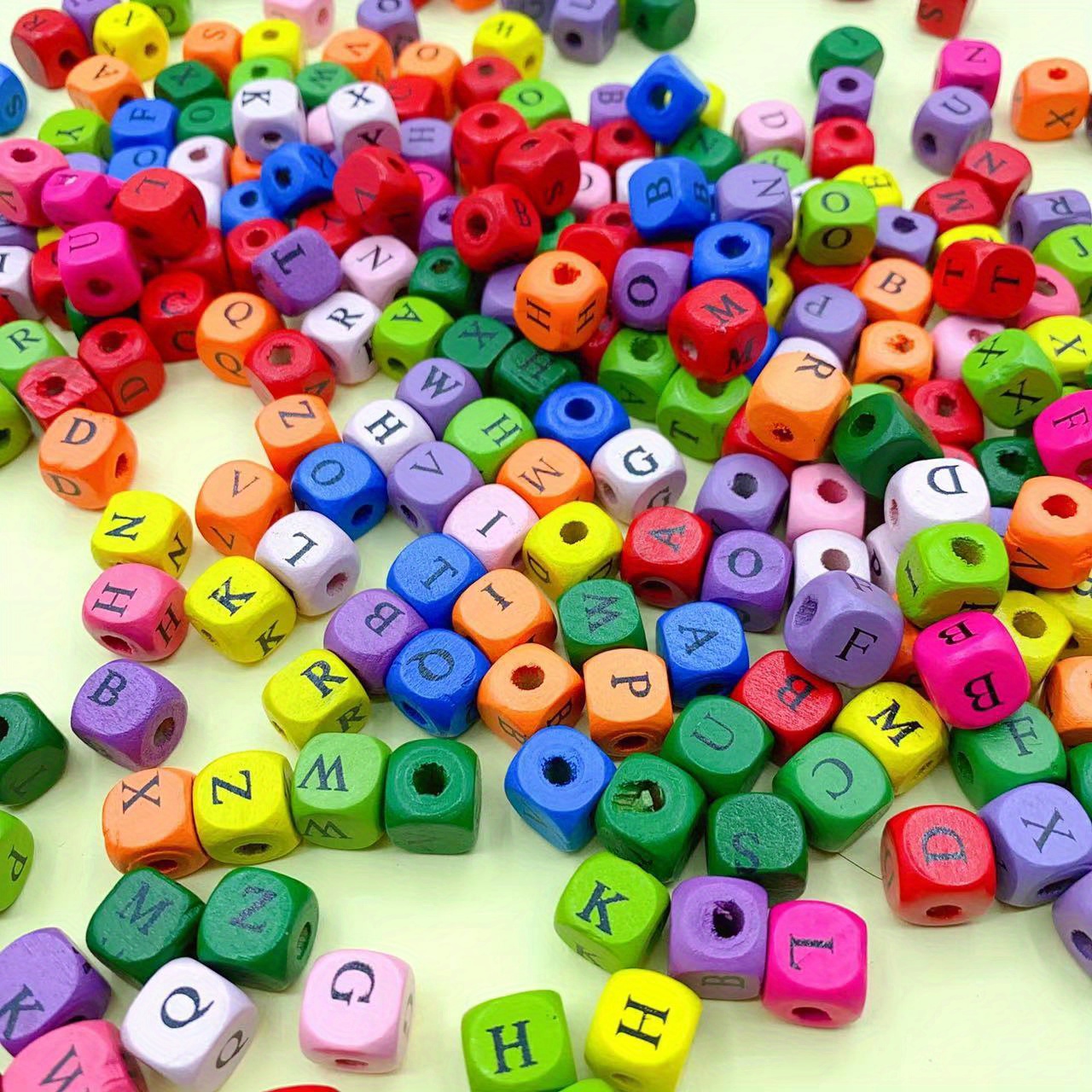 100pcs Wood Beads 8mm Colorful Alphabet Letters Wooden 