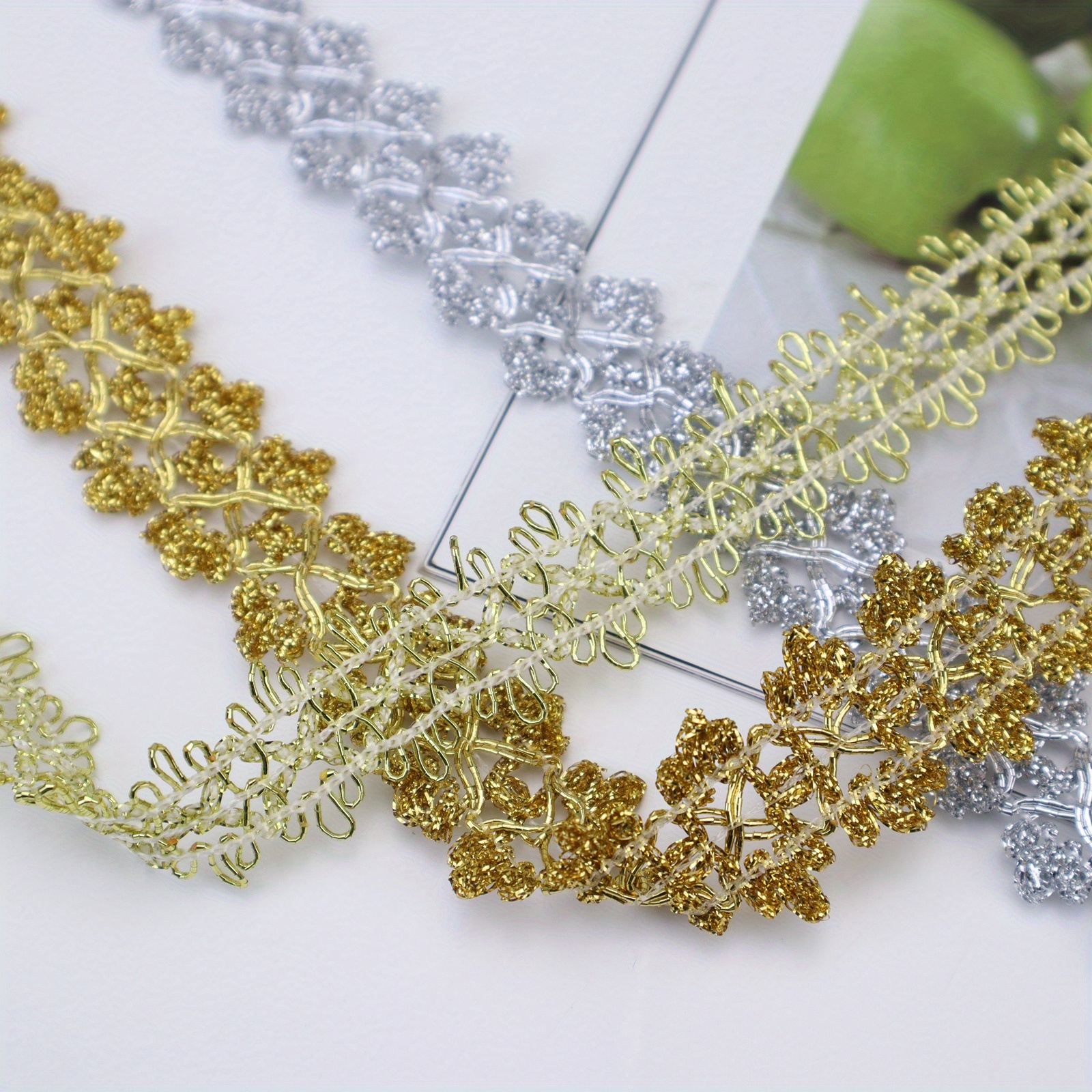 Gold Flower Design Lace Trim - 5 Yards Metallic Lace Ribbon For Clothing & Crafts (5cm Width)