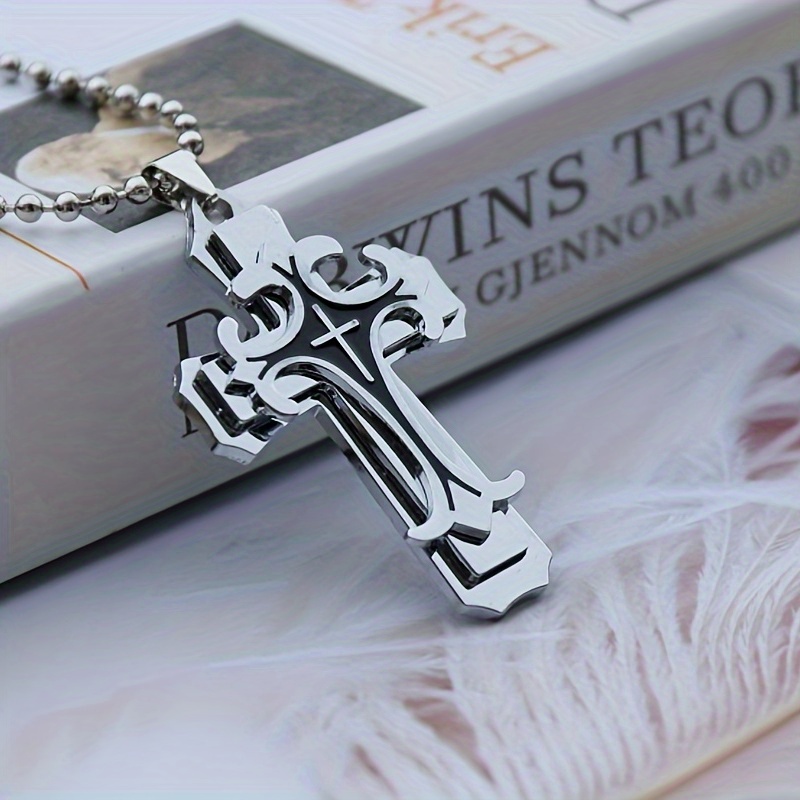 

1pc Products Three-layer Cross Pendant Personality Hip-hop Men's Necklace/ Jewelry