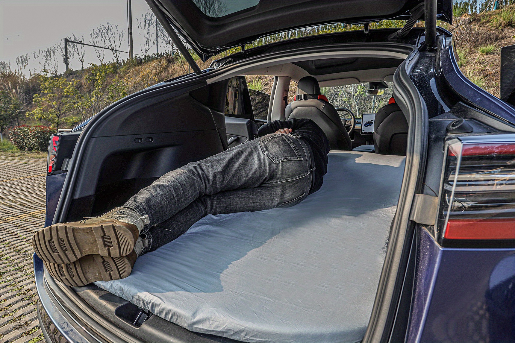 Shopping Für Tesla Modell Y / 3 Memory Foam Car Camping Matratze Tri-fache  Weiche Schlafmatte Mit Aufbewahrungskoffer Und Bettverbreitung in China