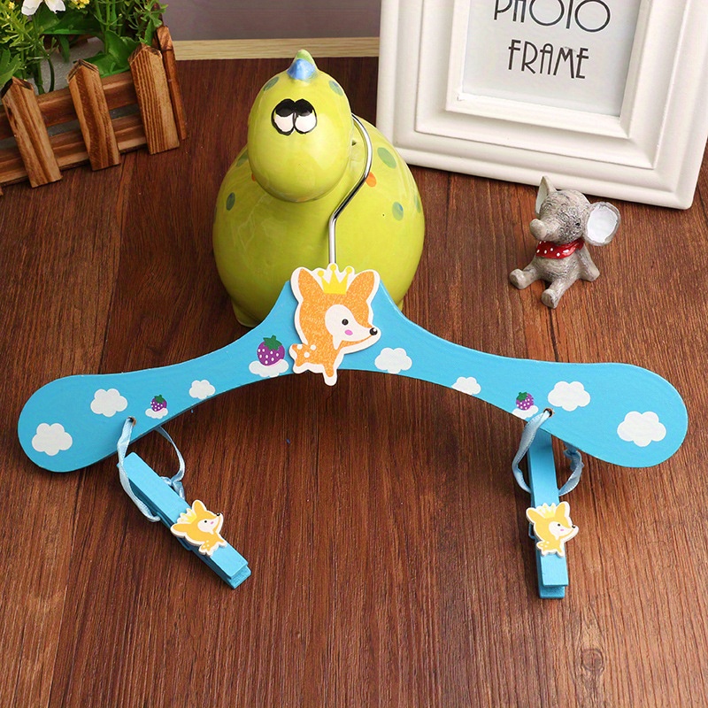 Animal Clothes Hangers  Kids wooden toys, Kids hangers, Wooden