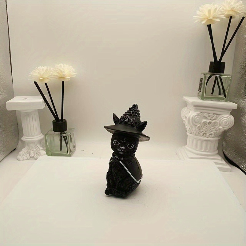 Statue de chat noir en résine chat en résine avec chapeau de sorcière,  figurine de sculpture de jardin amusante décor de sorcière pour extérieur