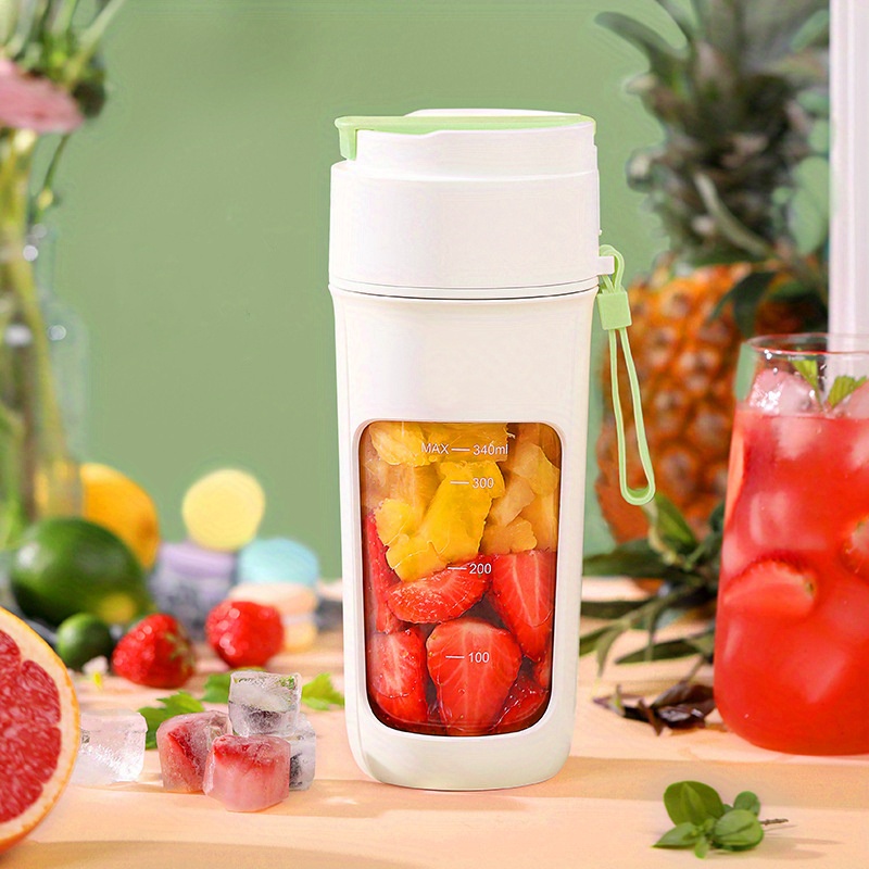  Portable Blender, Type-C Rechargeable Travel Juicer