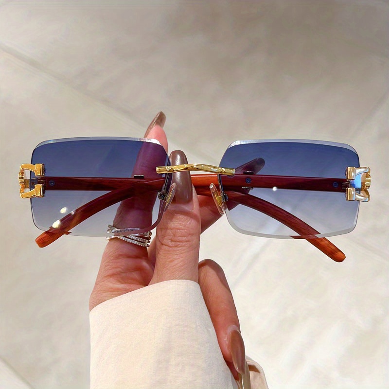 Purple tint cartier glasses hot sale