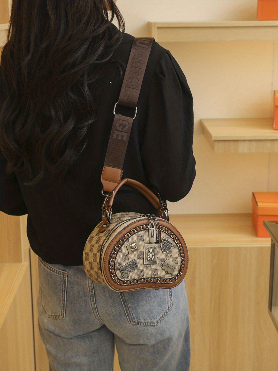 Vintage Round Handbags, Badge Decor Crossbody Bag, Small Chain Decor Purses  For Women - Temu