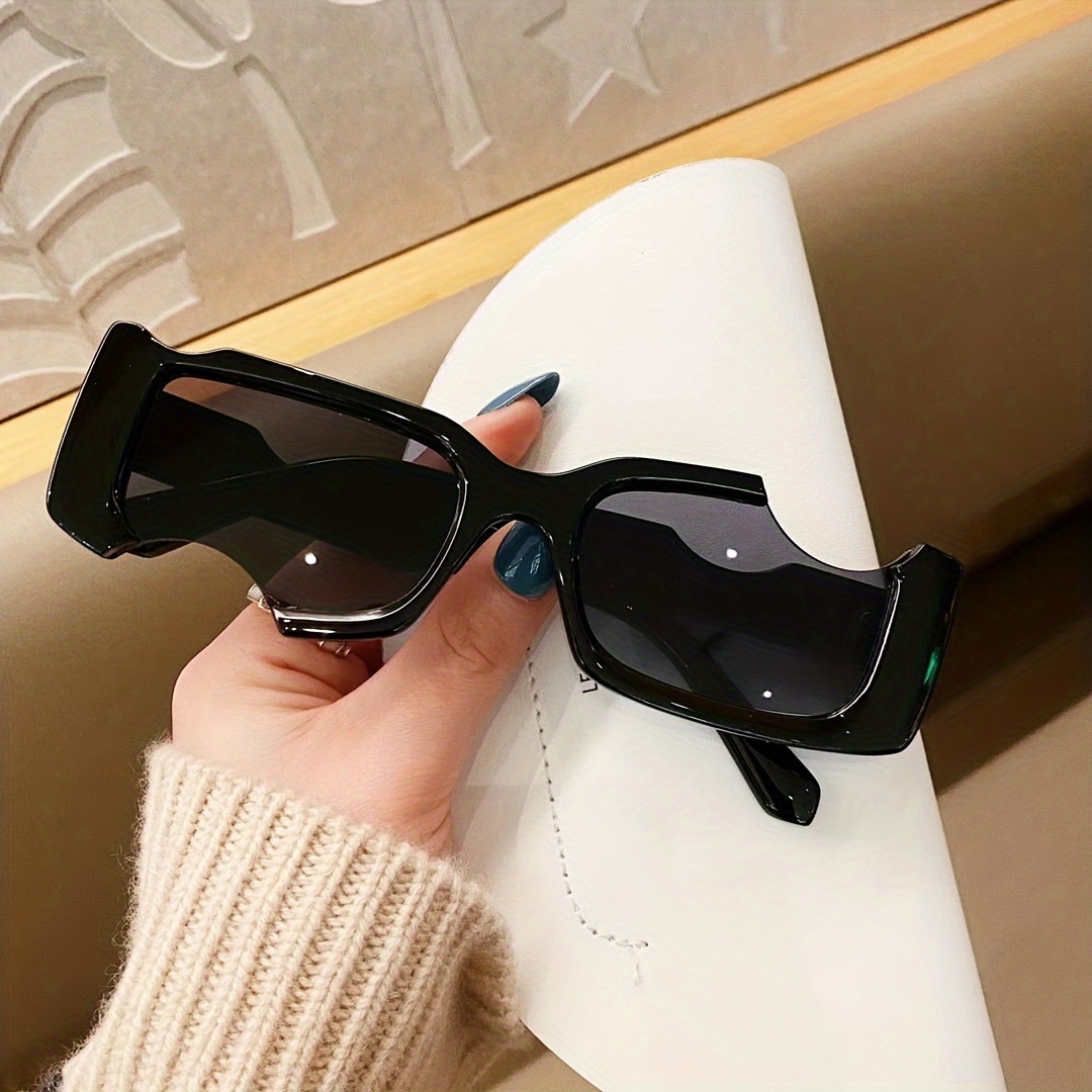 Off-White Women's Sunglasses - Black