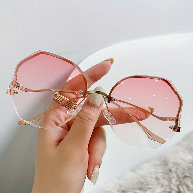 Oversized Gradient Lens Sunglasses UV400