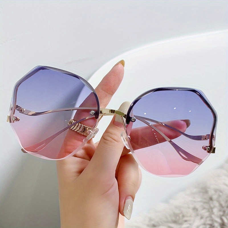 Oversized Gradient Lens Sunglasses UV400