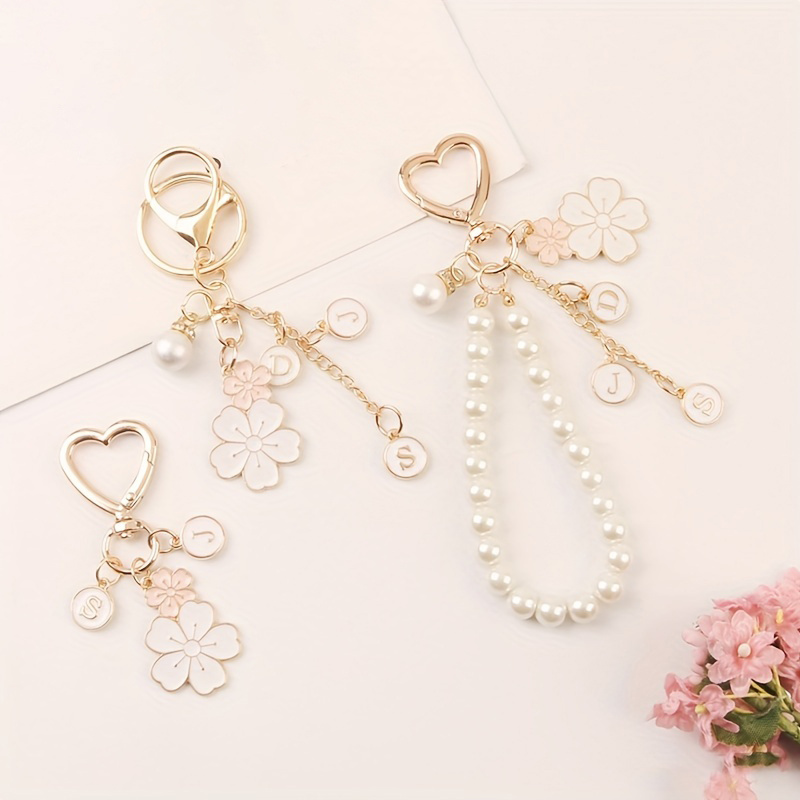 keychain 2 Pieces Of Cherry Blossom Key Chain Pendant Pearl Flower Key  Chain Girls Bag Ornaments Car Key Ring