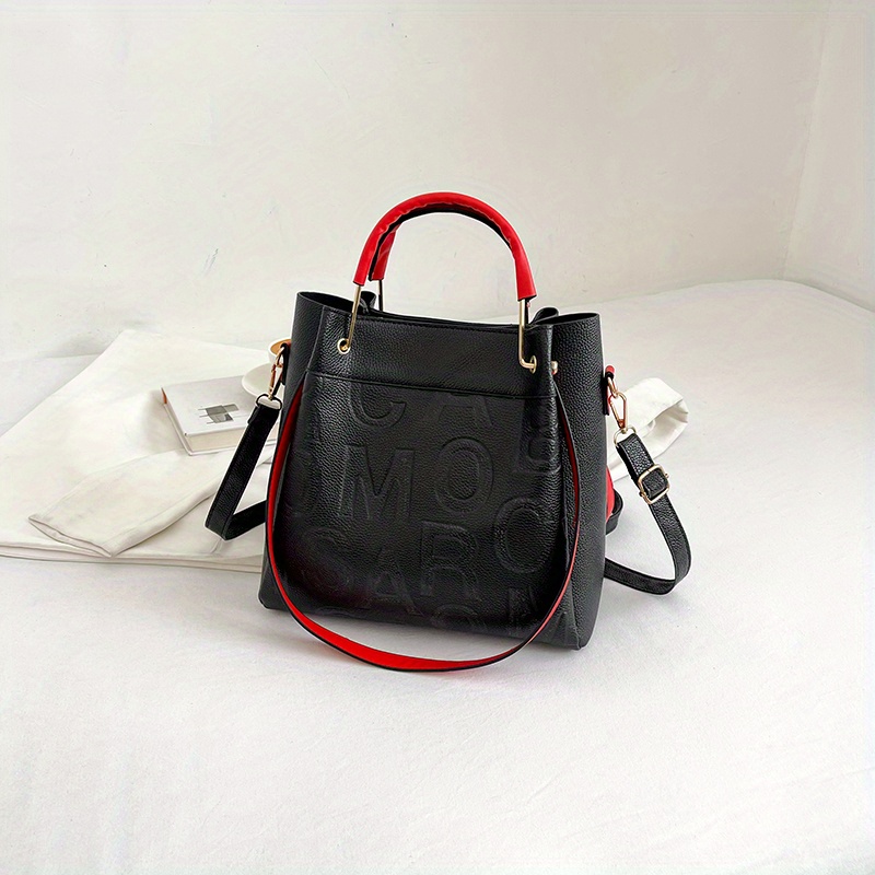 Gorgeous Stylish Faux Leather Handbag, attractive and classic in