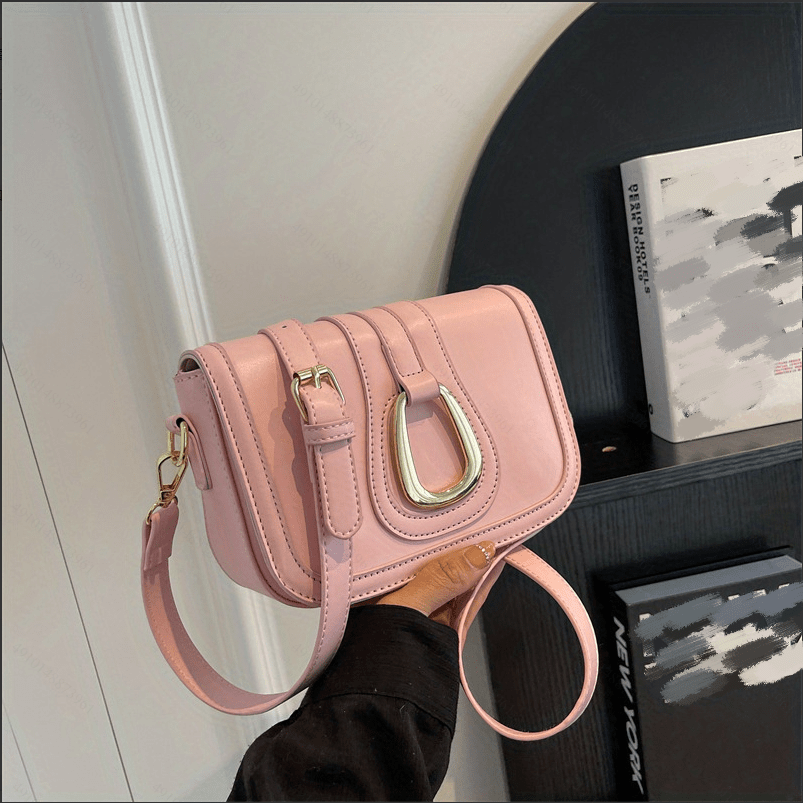 Chloe Leather Faye Square Wallet in Cement Pink