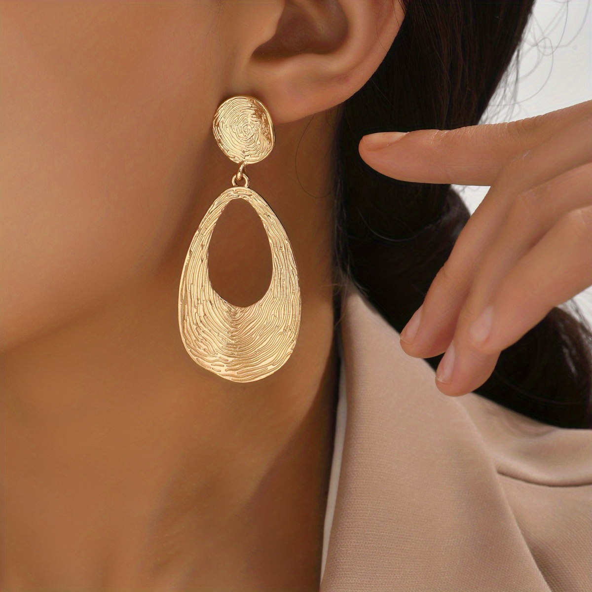 Image of Hollow Teardrop Shape Golden Dangle Earrings Elegant Alloy Jewelry Trendy Female Gift Daily Casual