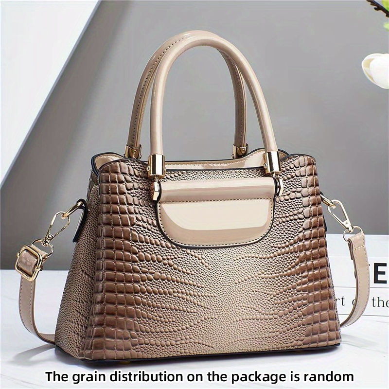 Luxury women handbags