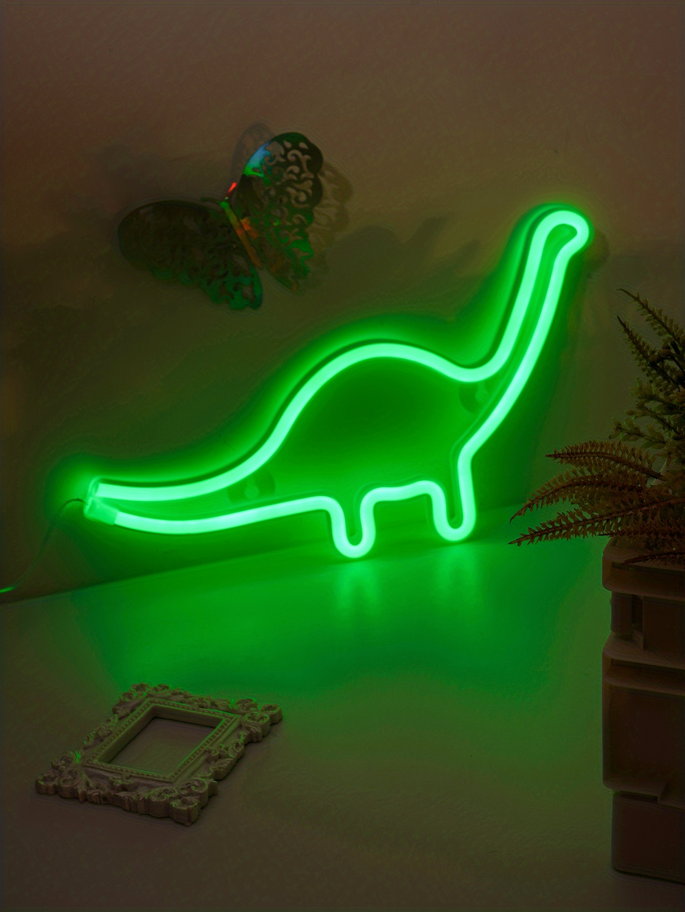 1pc decoration lamp Dinosaur LED Neon Sign USB Or Battery Powered Neon Light Bedroom Decor Wedding Decor Birthday Decor Party Decor Wedding Supplies Game Room Decor Home Decor Wall Decor