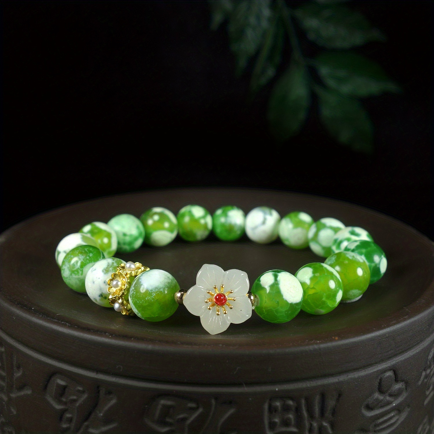 Explosions Agate Green Milk Bracelet Lovely Beautiful Flowers Exquisite  Bracelet The Best Gift For Friends And Family. - Temu