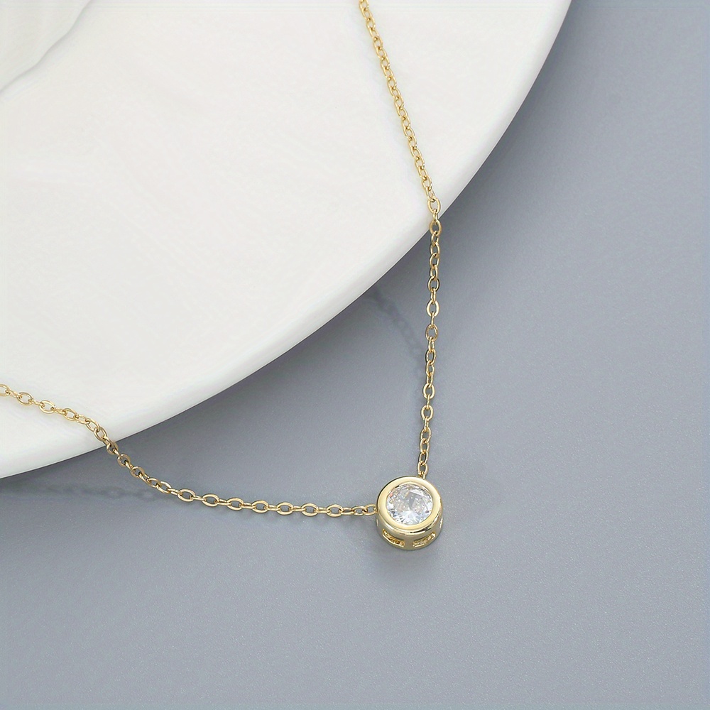 luxury personality exquisite round shape zircon necklace female clavicle chain details 2