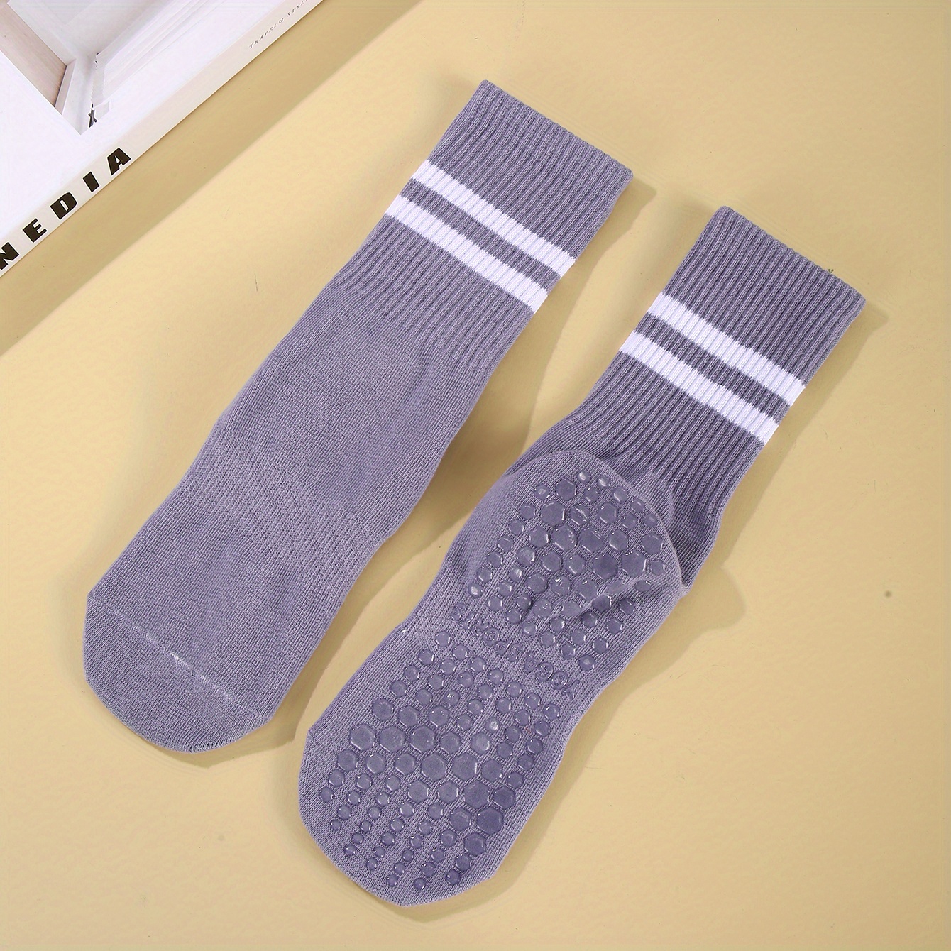 Cozy Non slip Silicone Sports Socks Yoga Pilates Barre - Temu Canada