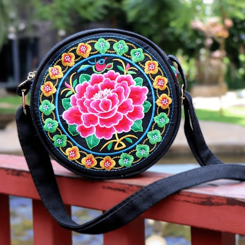 Black Embroidery Bag Strap, Black and Red Crossbody Bag Strap, Black boho  bag Strap, Black Patterned Bag Strap, Red, White Embroidered Strap