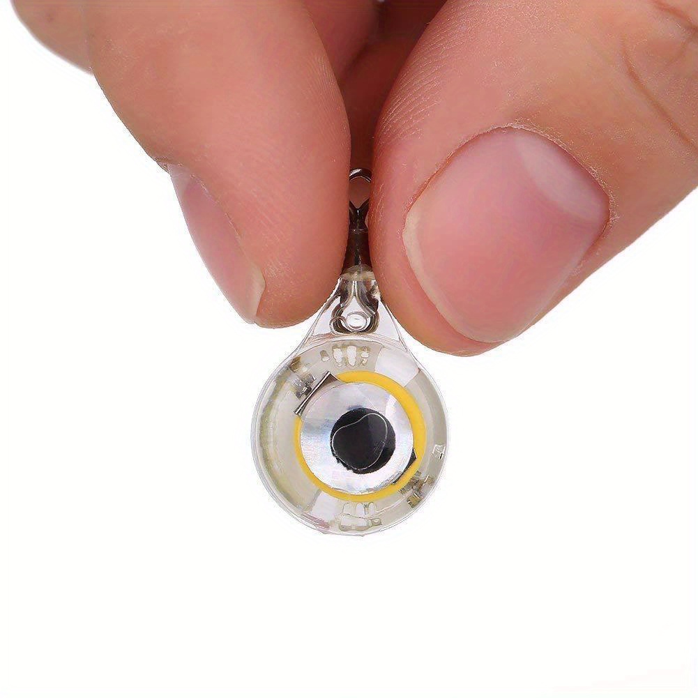  Car777 Fishing Lure Light Eye Shape Mini Fish Luring