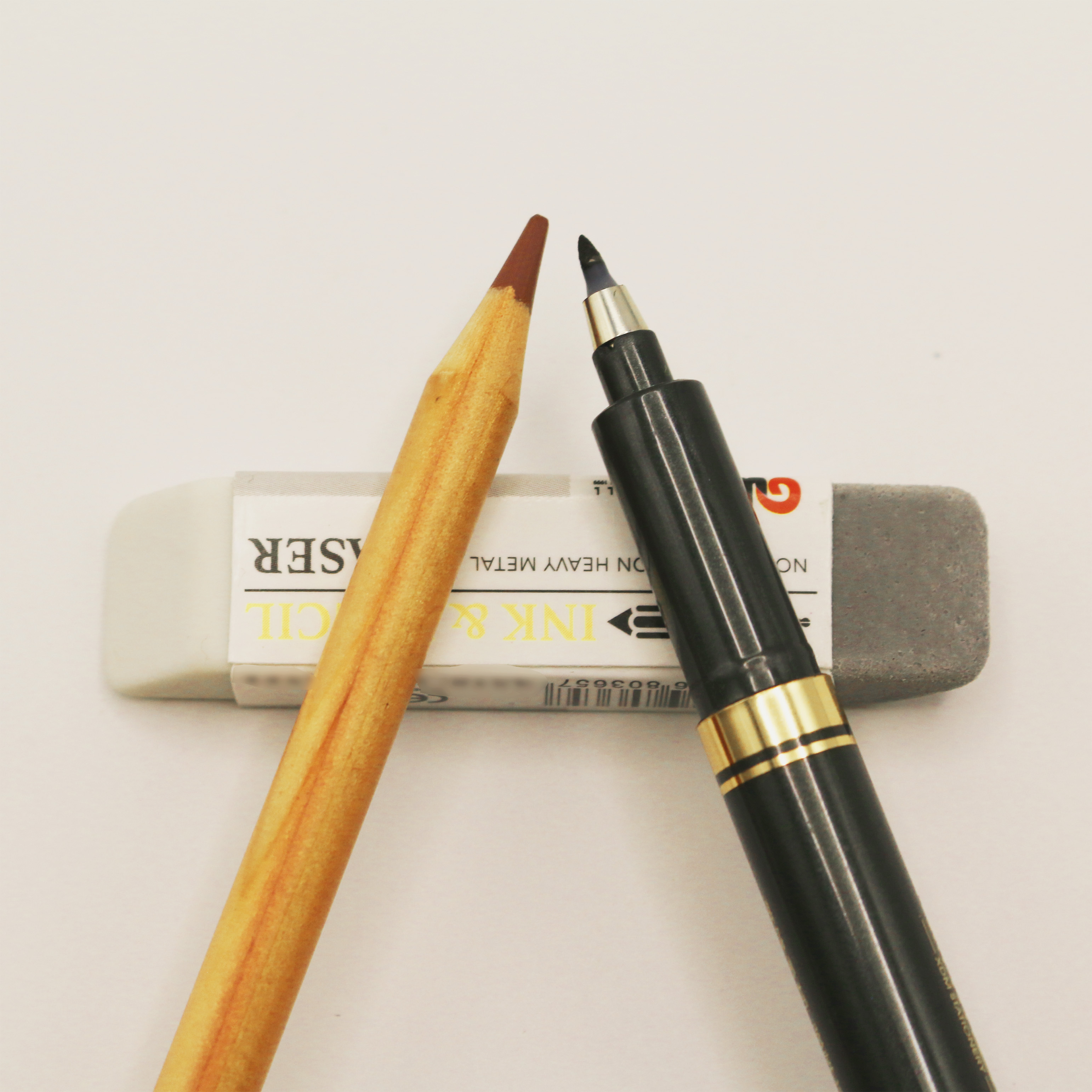 Multi-Functional Classical Quart Sand Ink Eraser (GW024) - China Ink Eraser,  Quartz Sand Eraser