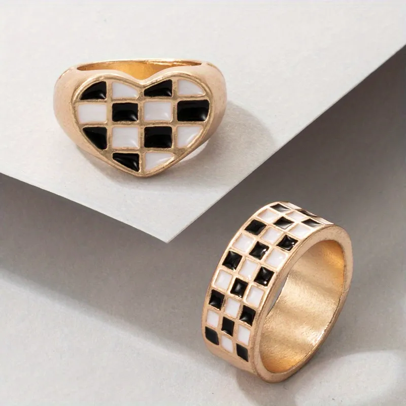 Chunky Heart Rings + Minimalist Band Ring Trendy Checkerboard