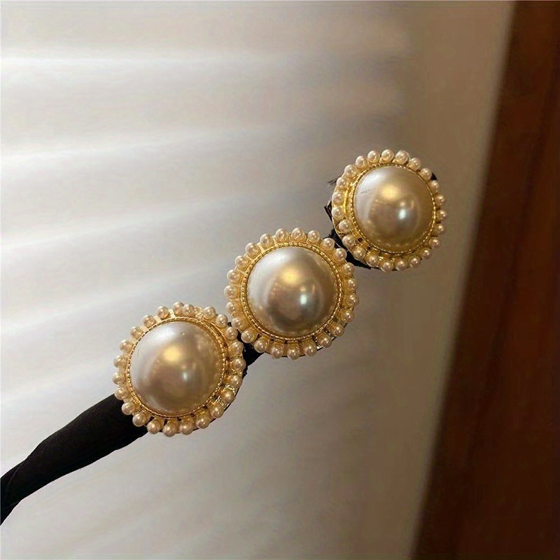 Faux Pearl Single Row Hair Pin — DazzleBar