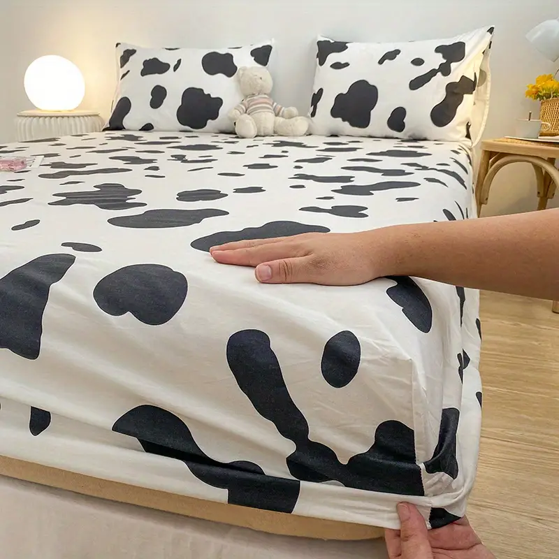 3pcs fitted sheet set cow print bedding set for bedroom guest room hotel 1 fitted sheet 2 pillowcases without core details 2