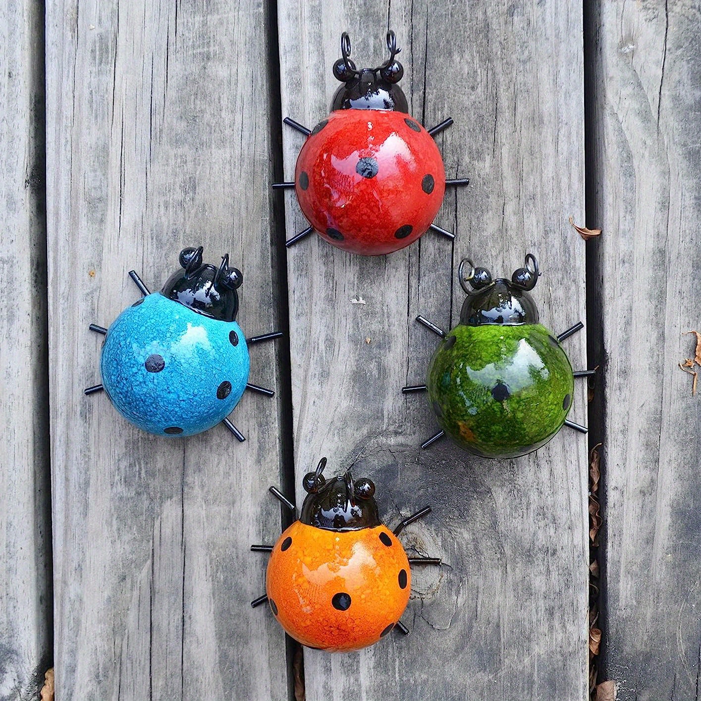 Set Of 4pcs Metal Garden Wall Art Decorative Cute Ladybugs Outdoor Wall Sculptures