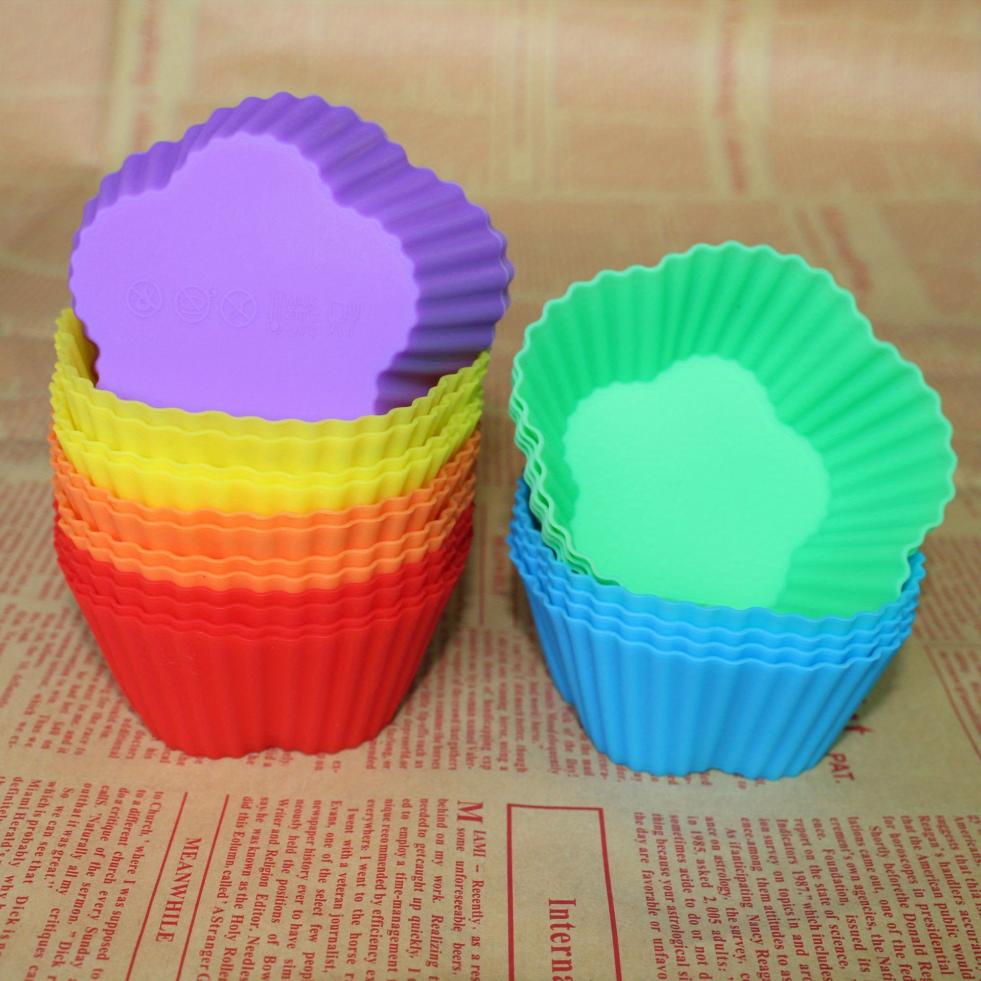12pcs/Set Round Shaped Muffin Cupcake Baking Molds Silicone Cake Mold DIY 