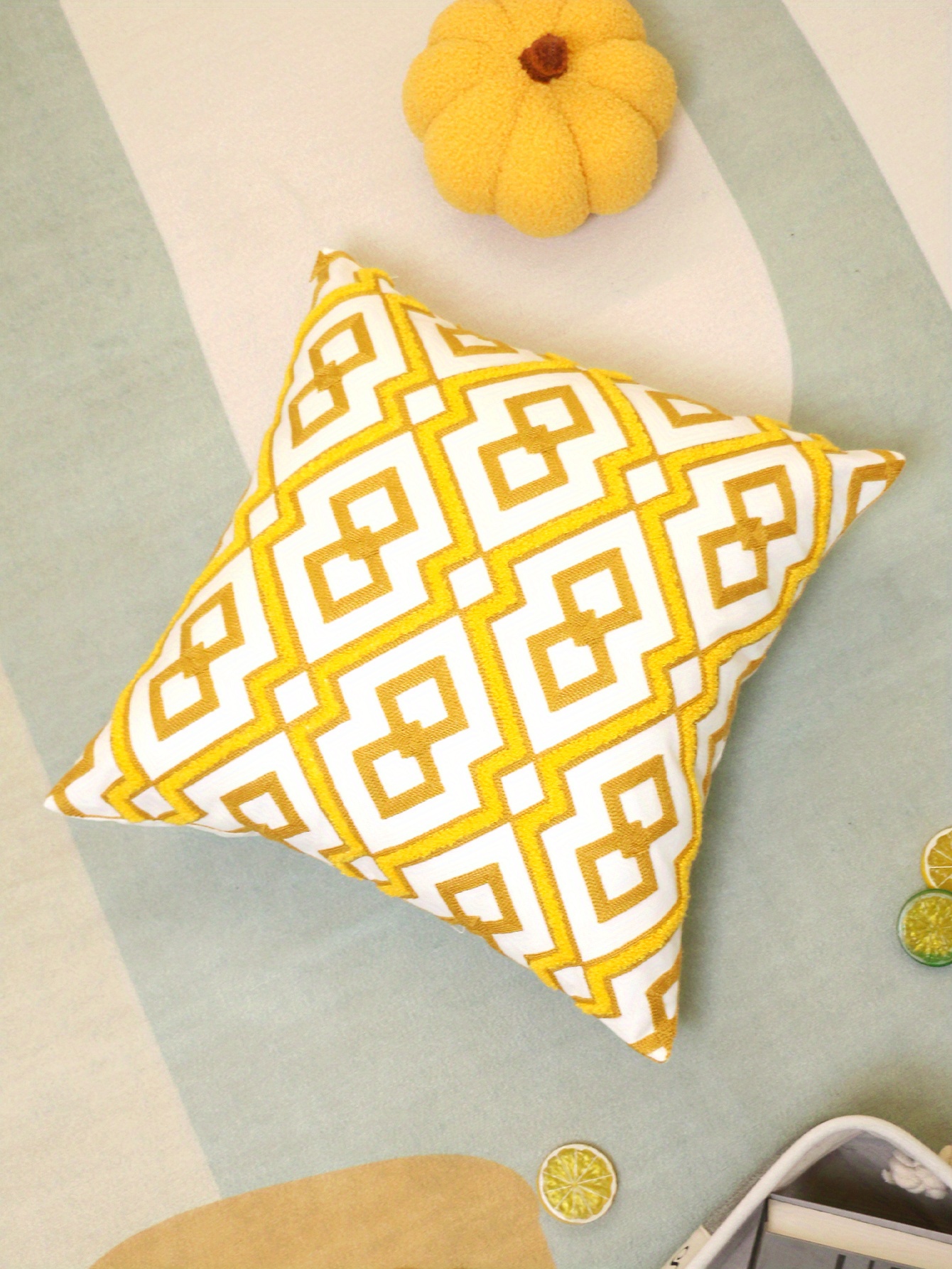 1pc Geometric Print Cushion Cover Without Filler, Modern Woven