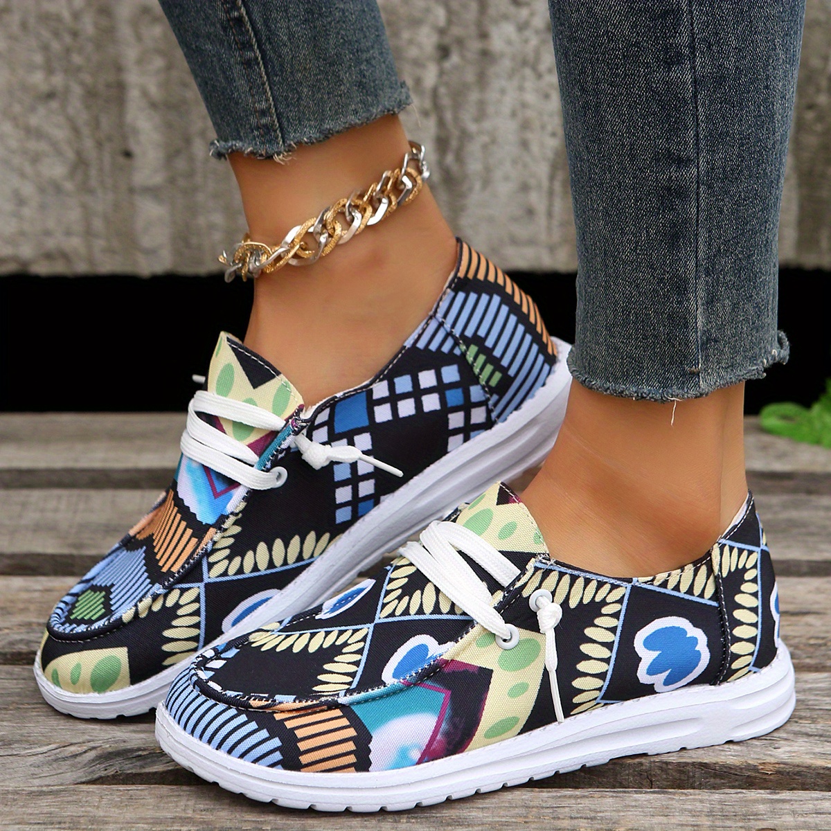 Printed cheap casual shoes