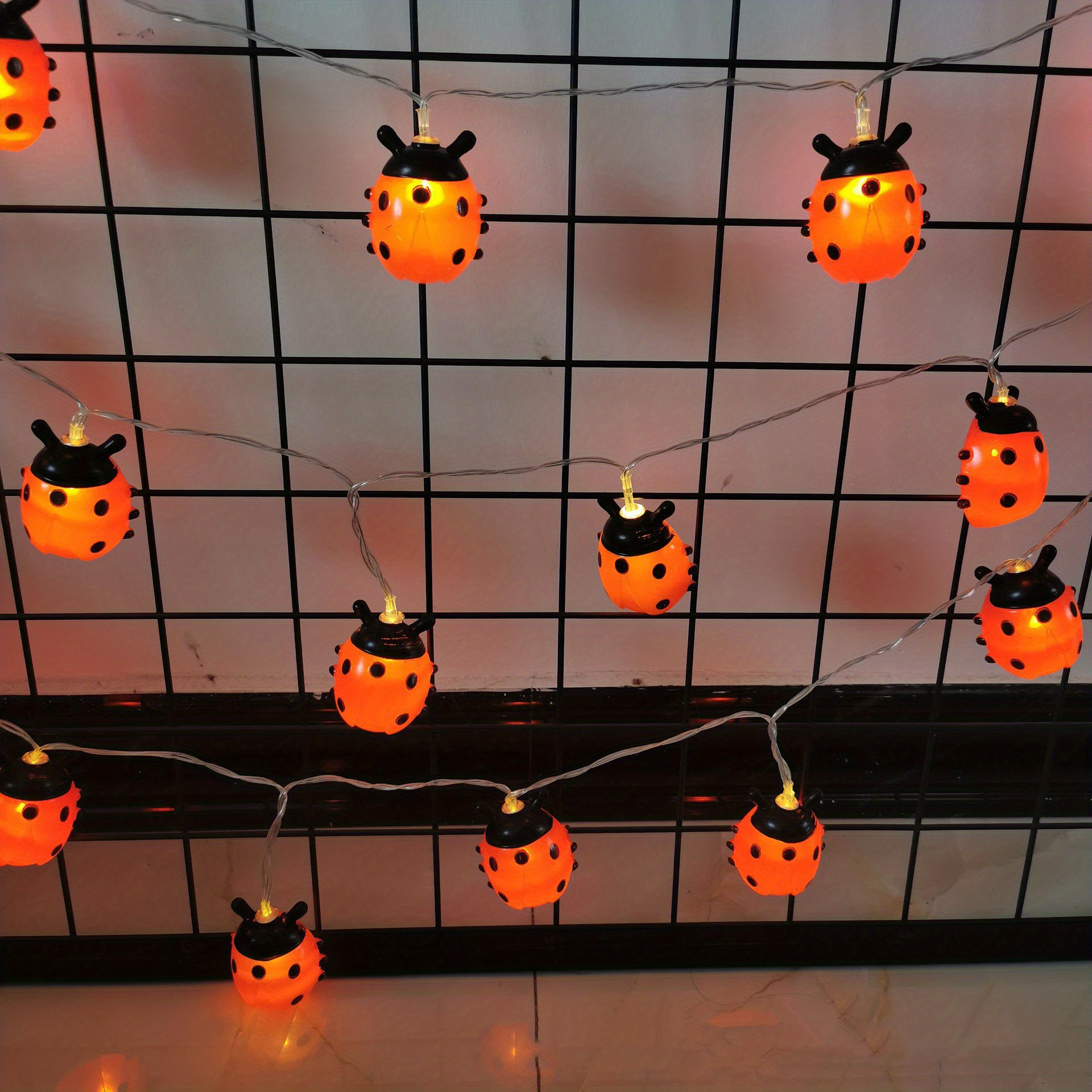 1pc Ladybugs Fairy String Lights, 10 Plastic Red Leds Copper Wire Battery Powered Lights For Christmas Decoration, House, Room, 1.5m