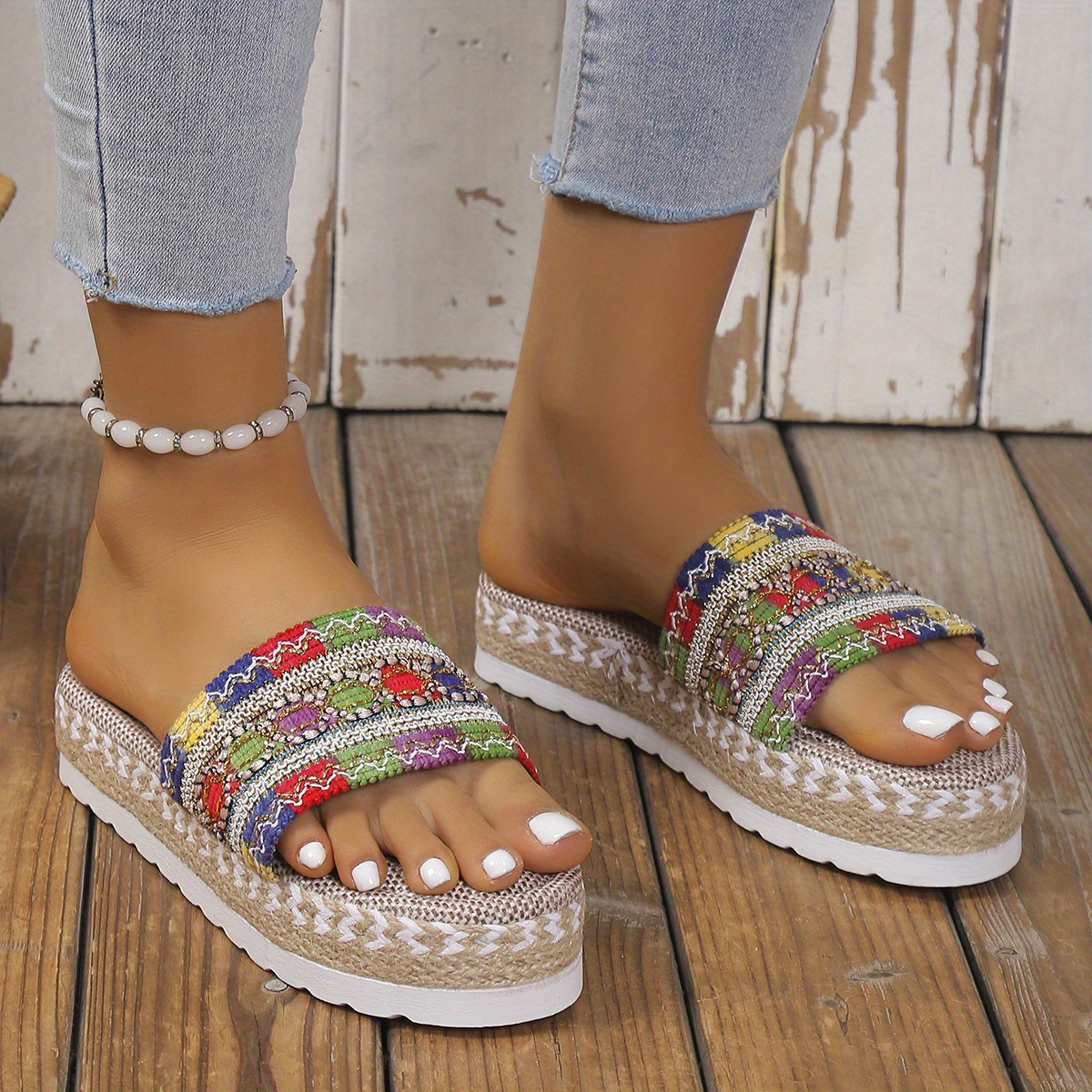 Casual Summer Outfit with Flatform Espadrille Sandals