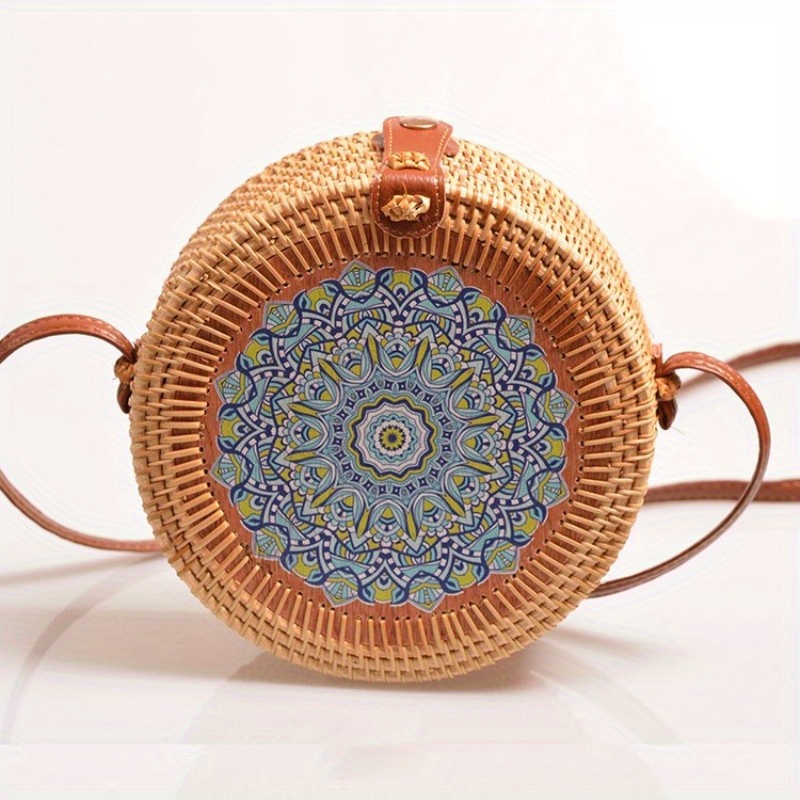 round rattan bag with sea shell decoration – Boho Living Room