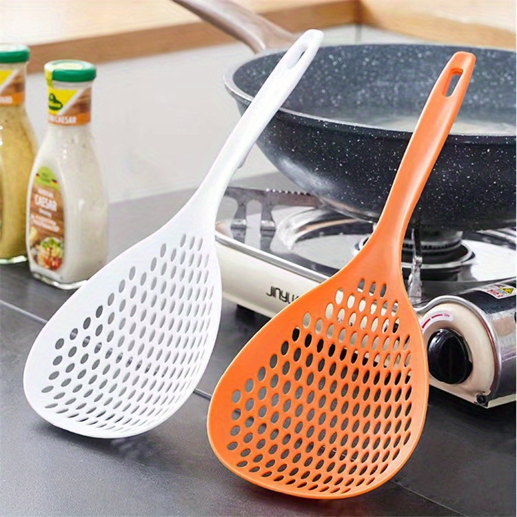 Colander Spoon, Scoop Colander, Strainer Slotted Spoon, Plastic Large Noodle  Spoon, Scoop Colander Strainer Spoon, Kitchen Pasta Colander Spoon, Skimmer  Spoon With Long Handle, Kitchen Supplies, Kitchen Stuff, Cookware - Temu