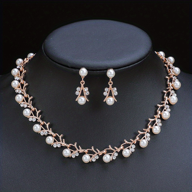 Jewelry Set Image 1