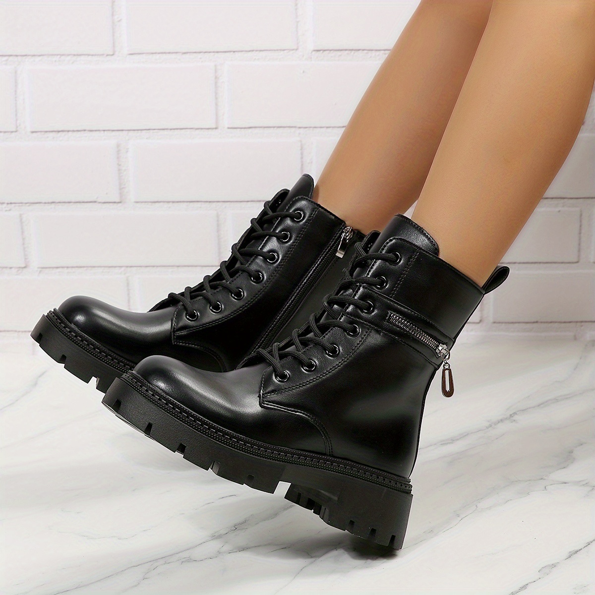 女性用のプラットフォームコンバットブーツ ラウンドトゥのサイドジッパー＆レースアップアンクルブーツ クールなバイクブーツ Temu Japan