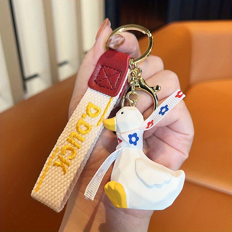 Exquisite Little Yellow Duck Cartoon Keychain Car Key Chain Car