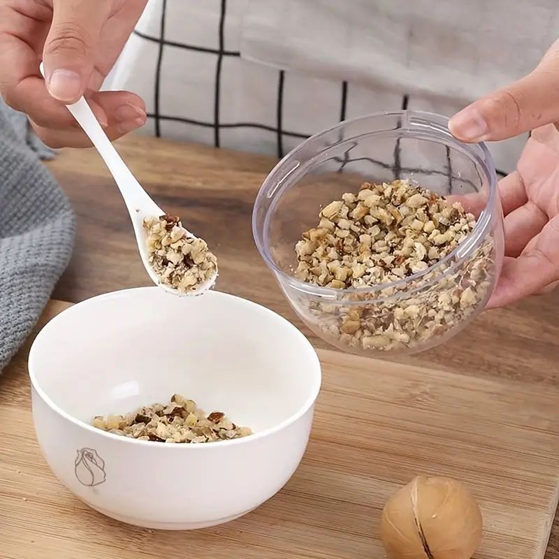 1Pcs Manual Nut Grinder Multifunctional Dried Fruit Crusher Peanut