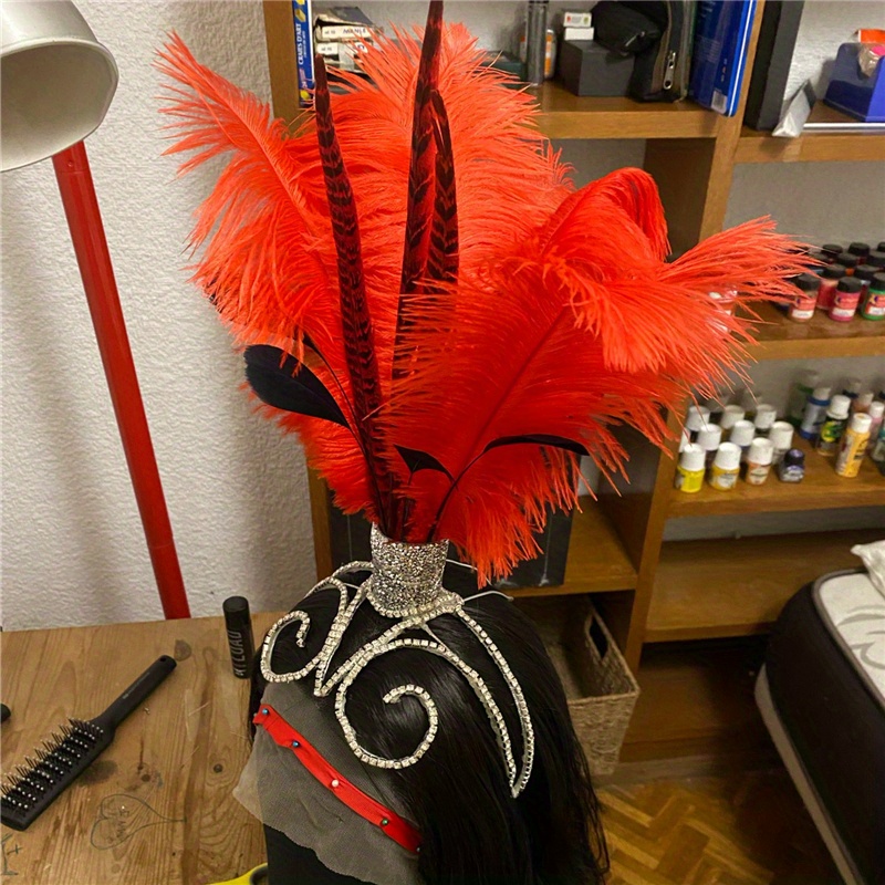 Plumas de avestruz de 3.9 in a 5.9 in para vestidos, vestido de  plumas de avestruz, plumas de manualidades, color rojo grande, 39.4 in :  Arte y Manualidades
