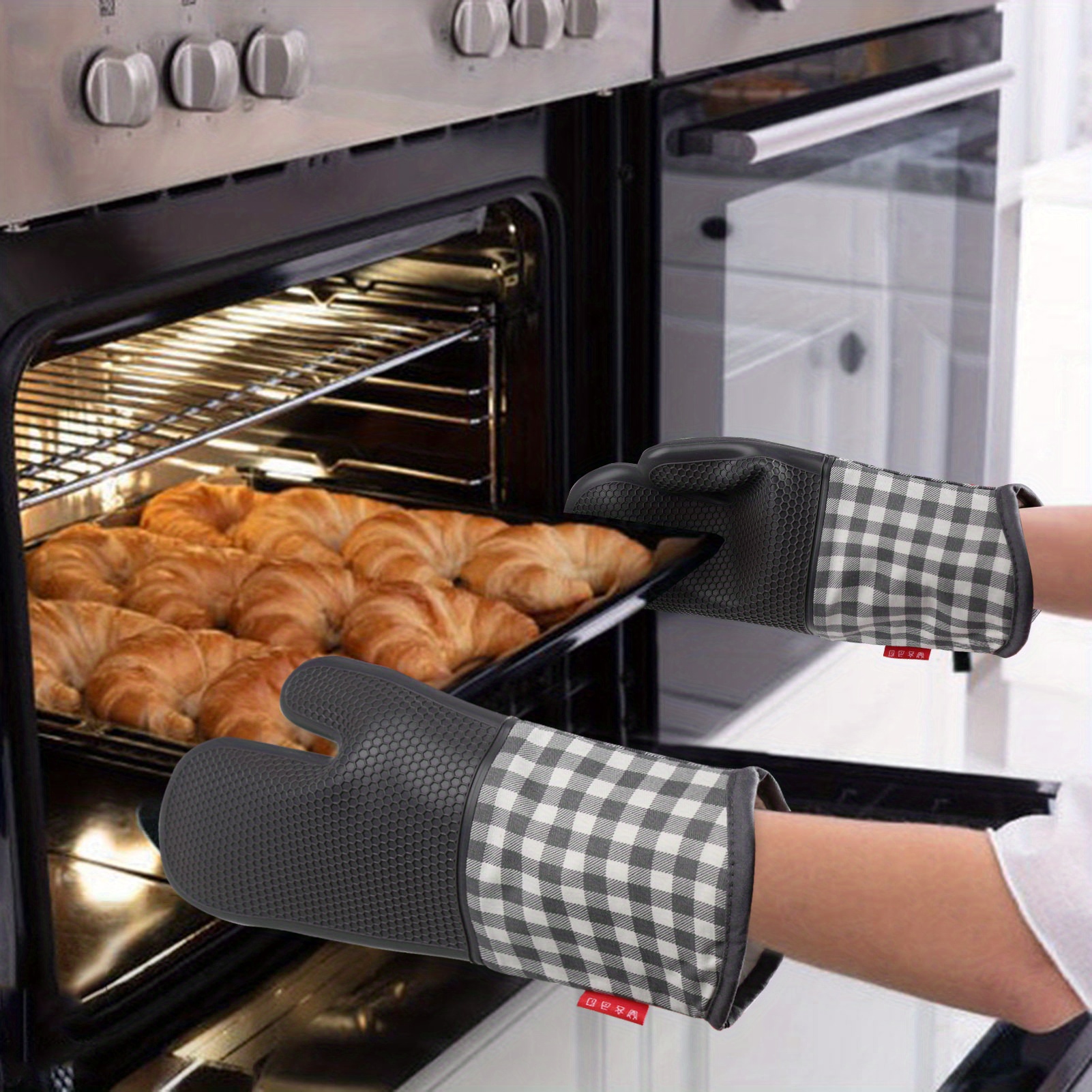 1pcs Microwave Baking BBQ Glove Cotton Cute Oven Mitts Heat Resistant  Potholders Non-slip Kitchen Cooking