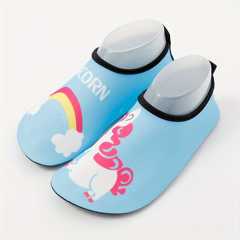 Zapatos de agua para niños pequeños, calcetines de agua de secado rápido,  para la playa, natación, piscina, antideslizantes para niños pequeños  (azul