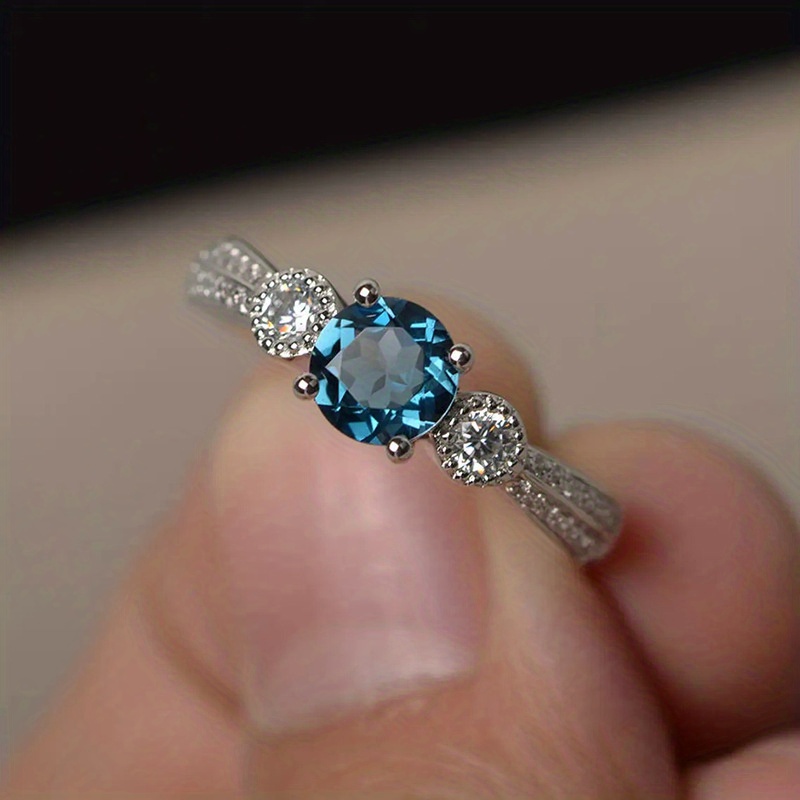 TEMU Elegant Cubic Zirconia Engagement Ring - Chic & Simple Women's Wedding Band, Or