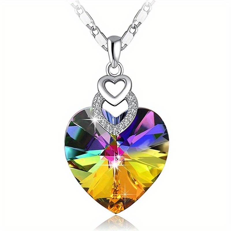 Rainbow heart shape diamond  Rainbow colors, Rainbow heart, Heart shapes