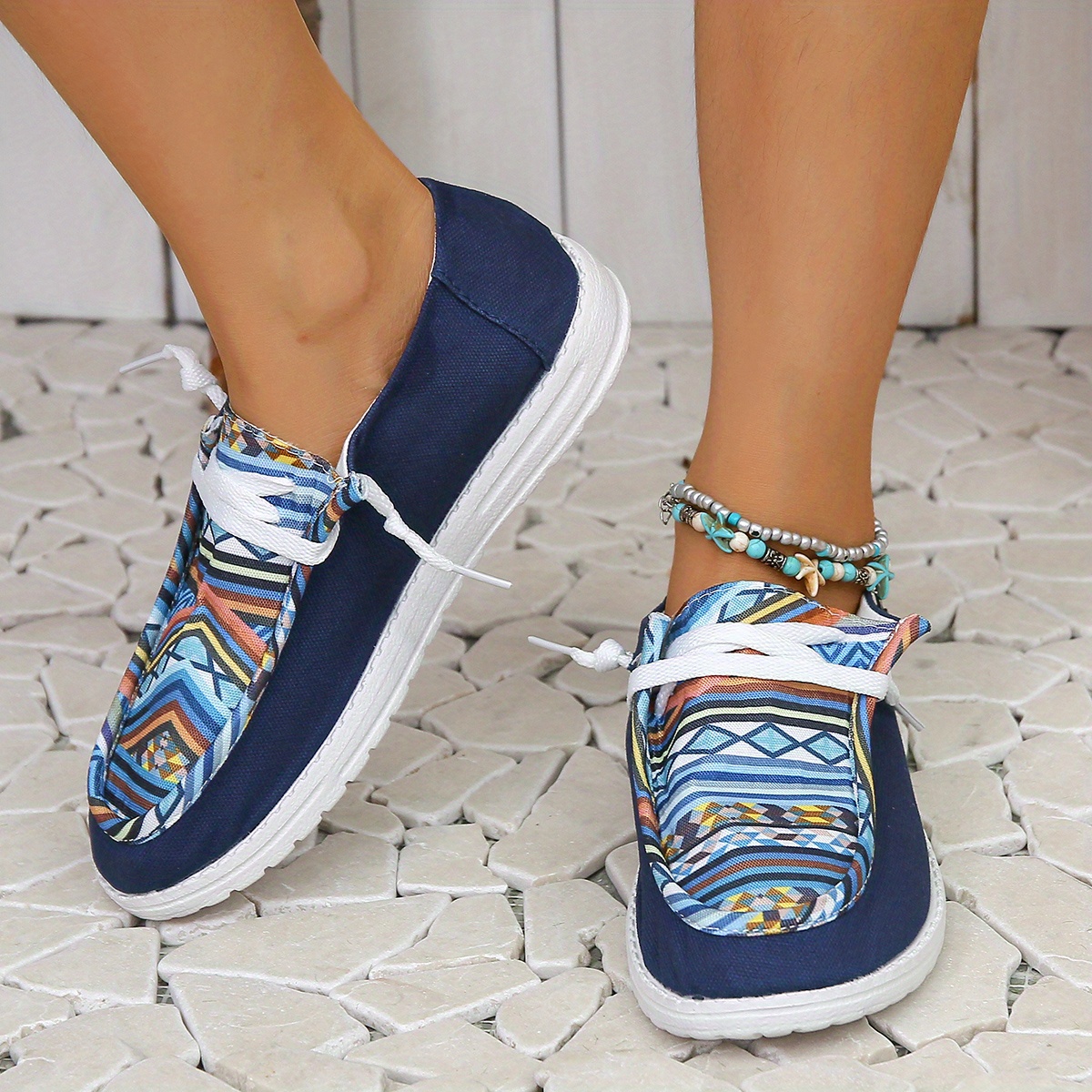 Geometric Pattern Canvas Shoes Lace Up Lightweight Outdoor Walking Shoes