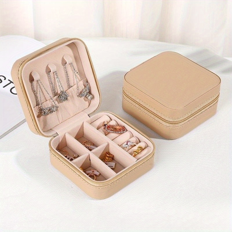 Small Travel Jewelry Case in Rose Gold